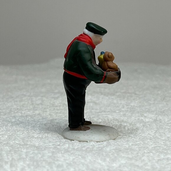 Dept 56 The Toy Peddler, Alpine Village Loose Figurine from 1990 - Picture 5 of 8